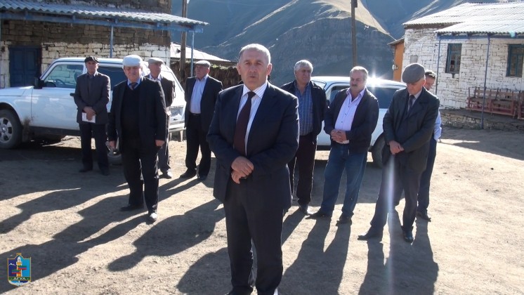Встречи главы администрации МО "Агульский район"  Юрия Исмаилова с жителями района