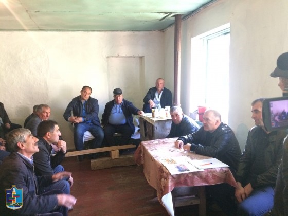 Состоялось очередное выездное совещание отдела сельского хозяйства Агульского района .