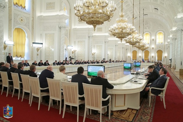 Глава Дагестана  Рамазан Абдулатипов  включен в   Президиум Госсовета