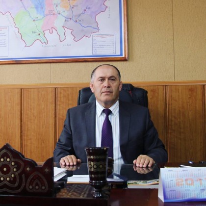 Поздравление главы Агульского района Исмаилова Ю.Г. с Днем Весны и Труда