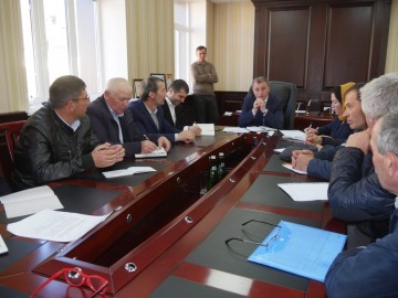 В МО "Агульский район" состоялось совещание с руководителями образовательных организаций района