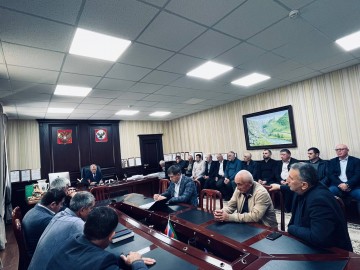 ​3-й день лета начался с традиционного аппаратного совещания